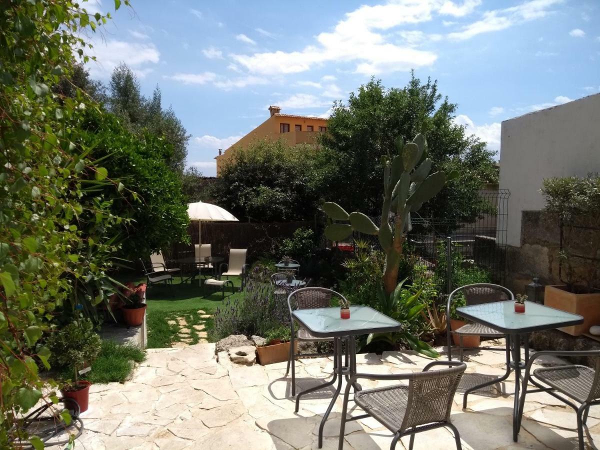 Casa B&b, For Mountain Lovers! Bed and breakfast Caimari