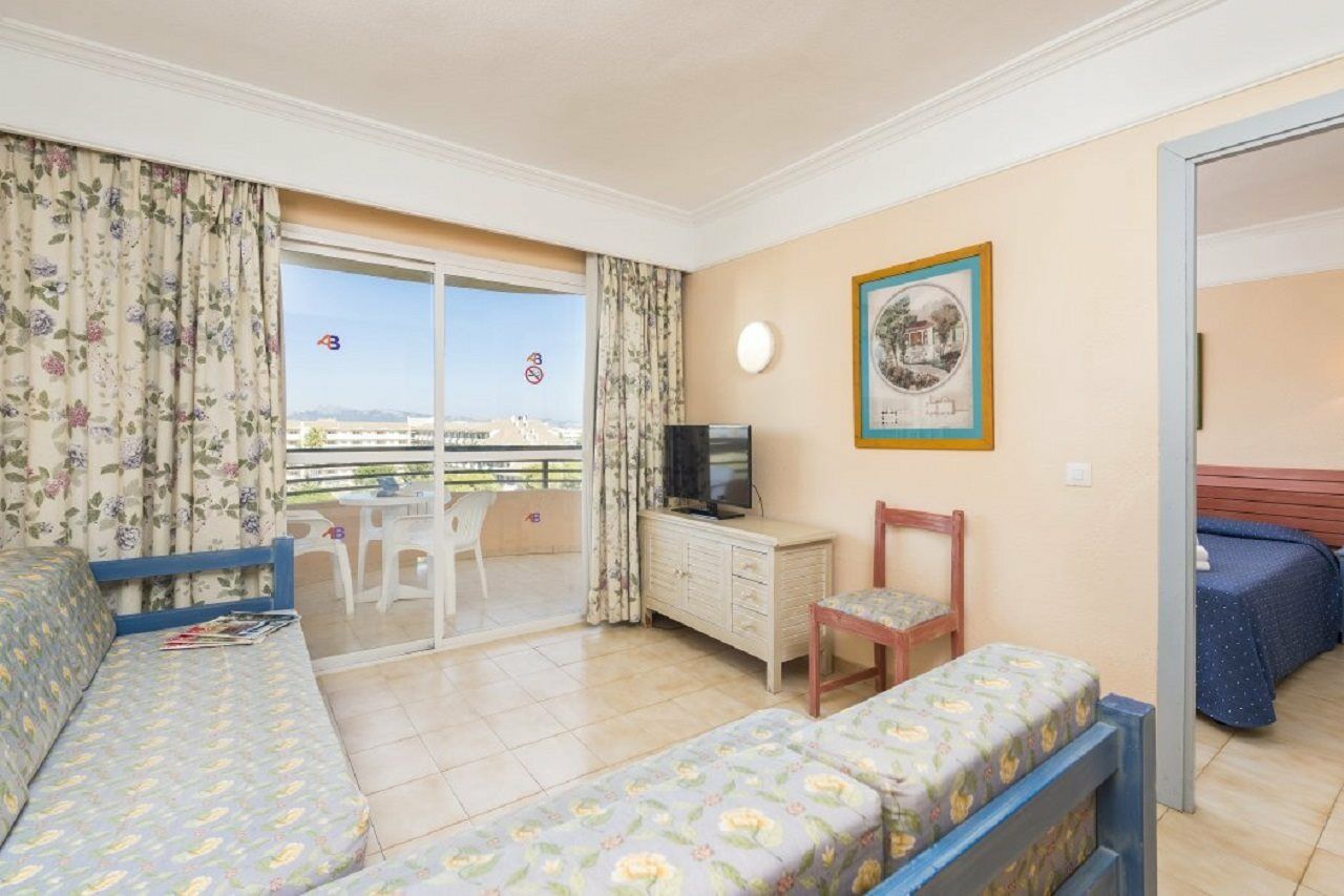 Apartahotel Alcúdia 3*