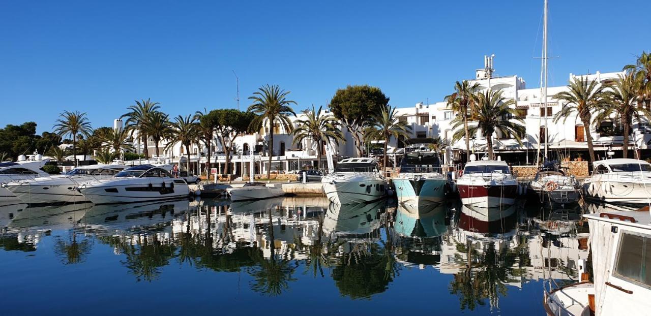 Marina Calador Harbourview: Seaside Oasis With Pool And Garden Cala d'Or (Mallorca)