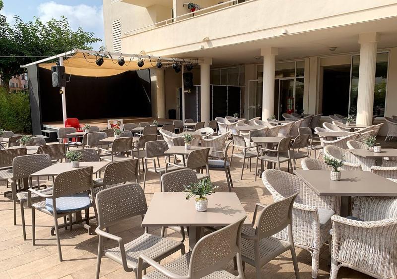 Rosella Hotel 4*