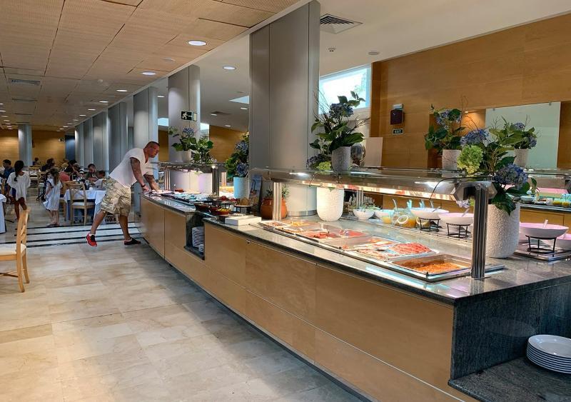 Rosella Hotel 4*