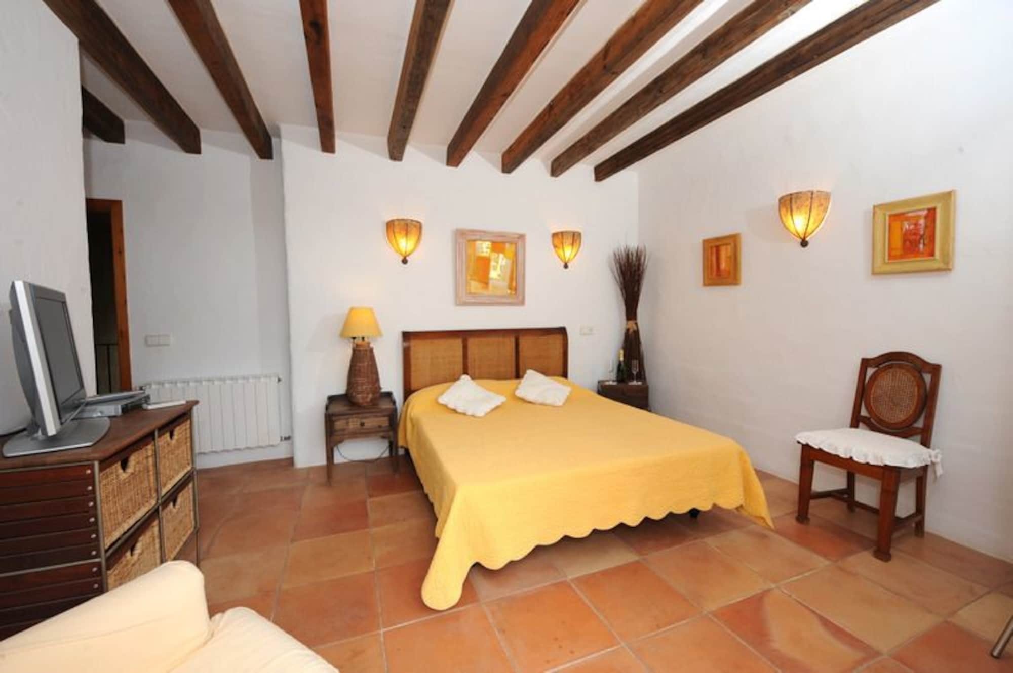 S Antigor Villa