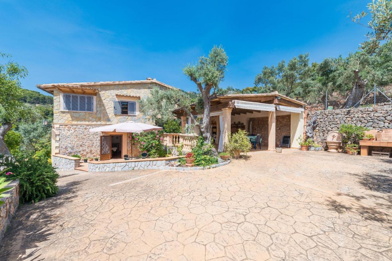 Dos Villa Sóller