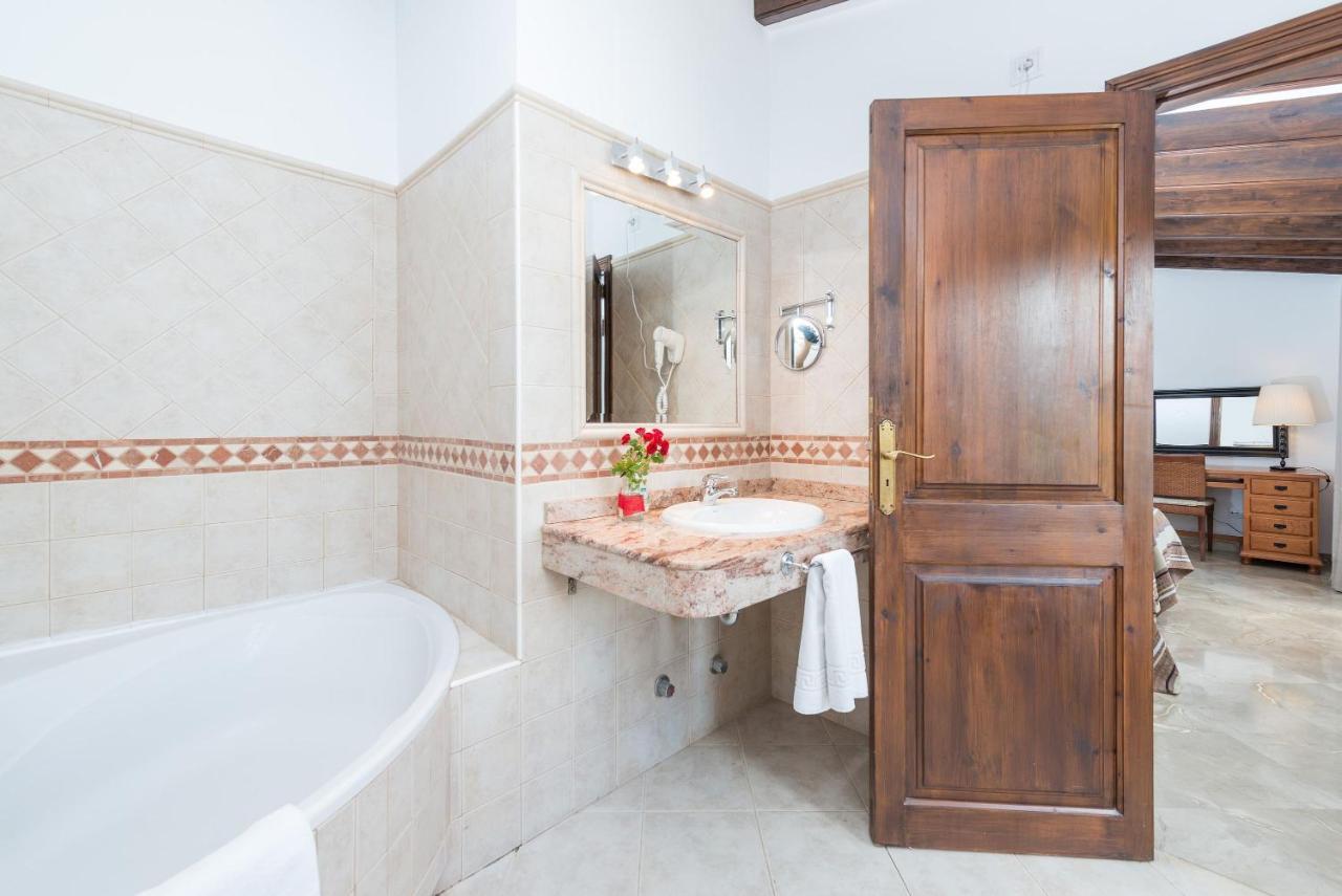 Son Perxa Villa *
