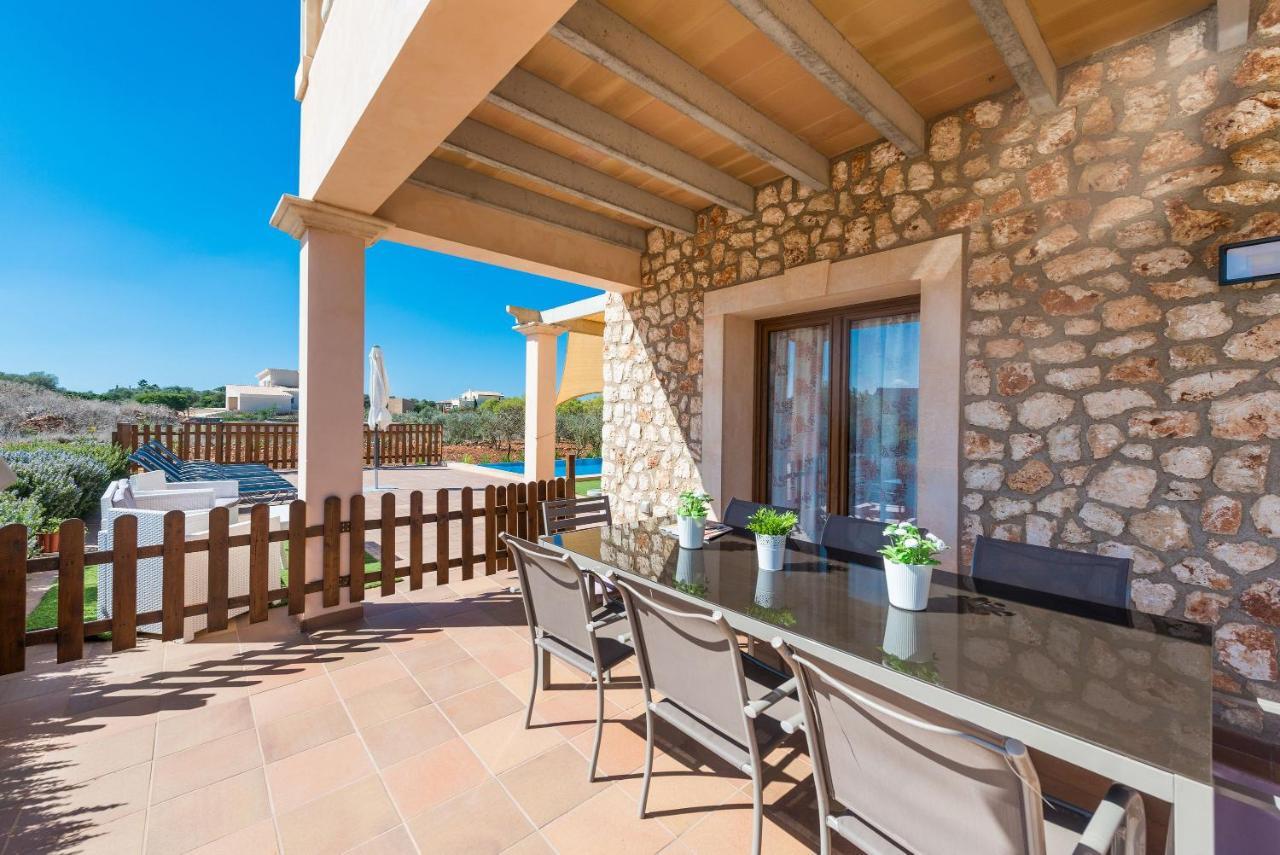 Villa Sanchez
