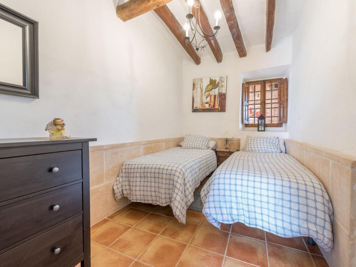Casa Antigua *