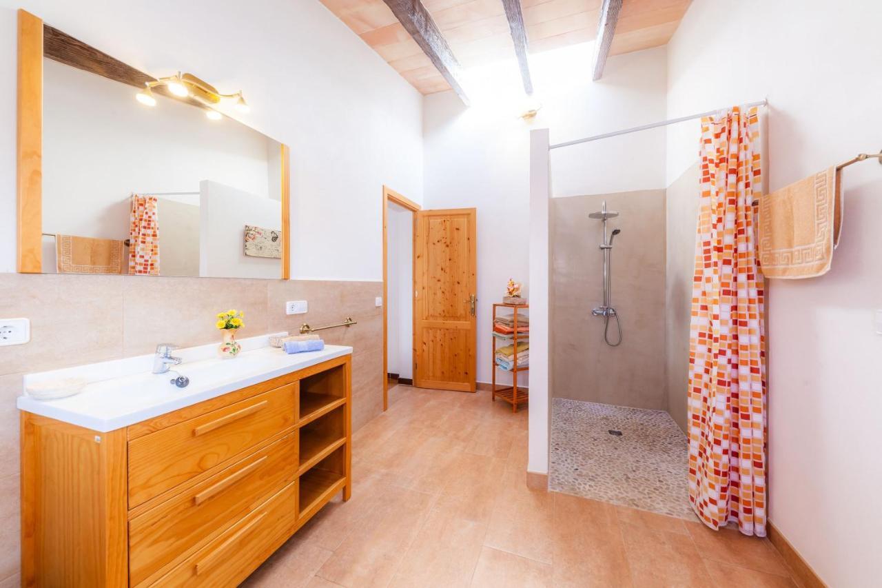 Jacoba Villa *