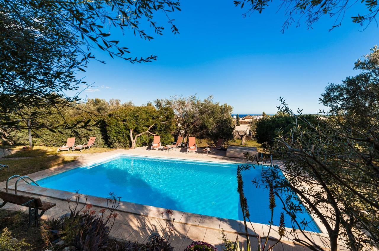 Villa With Pool Near The - Es Garrover