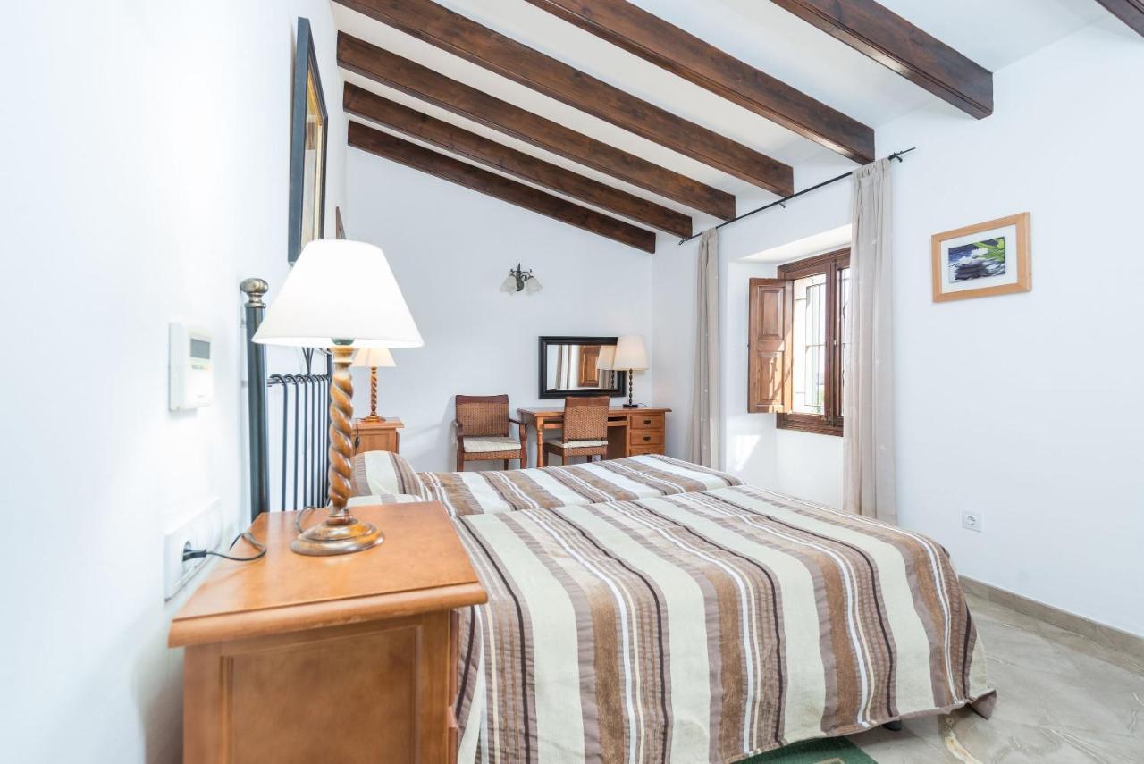 Son Perxa * Petra (Mallorca)