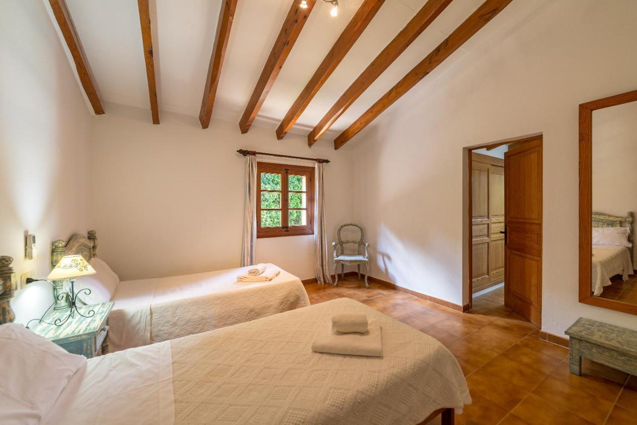 La Plana Villa
