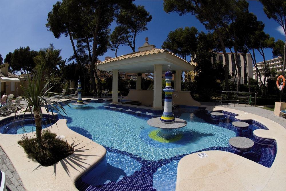 Hotel Riu Bravo