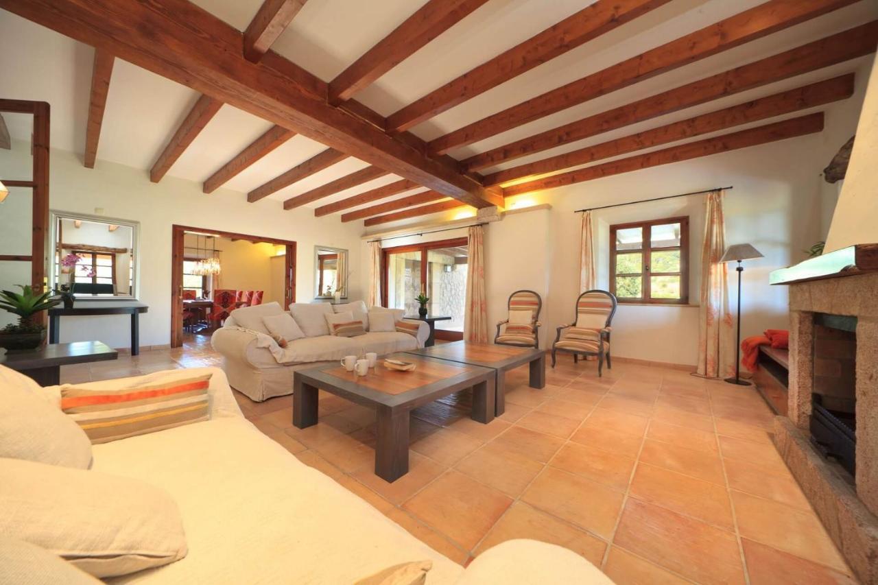 Villa Son Ferragut De Baix By Sealand Sa Pobla