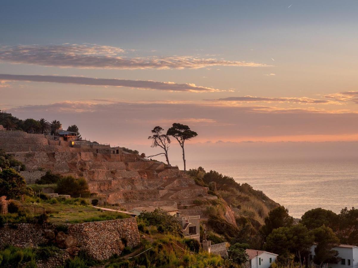 Сasa de vacaciones The House Above The Sea