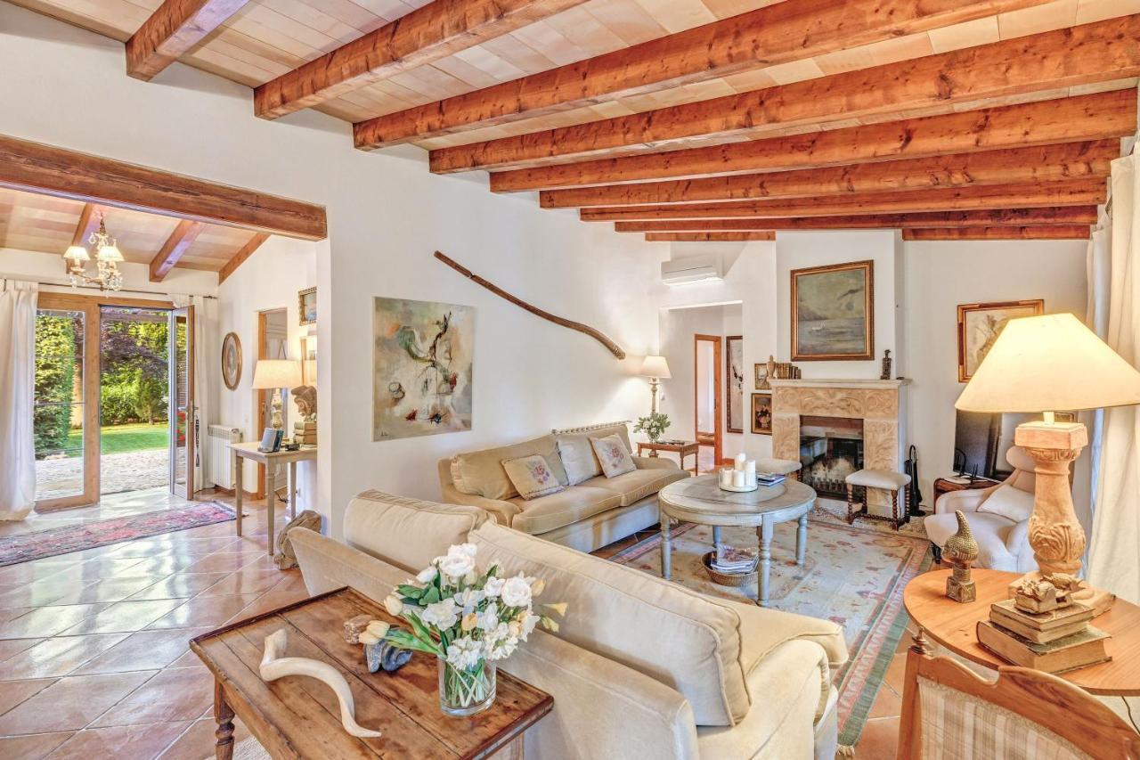 Villa Heaven Can Wait *