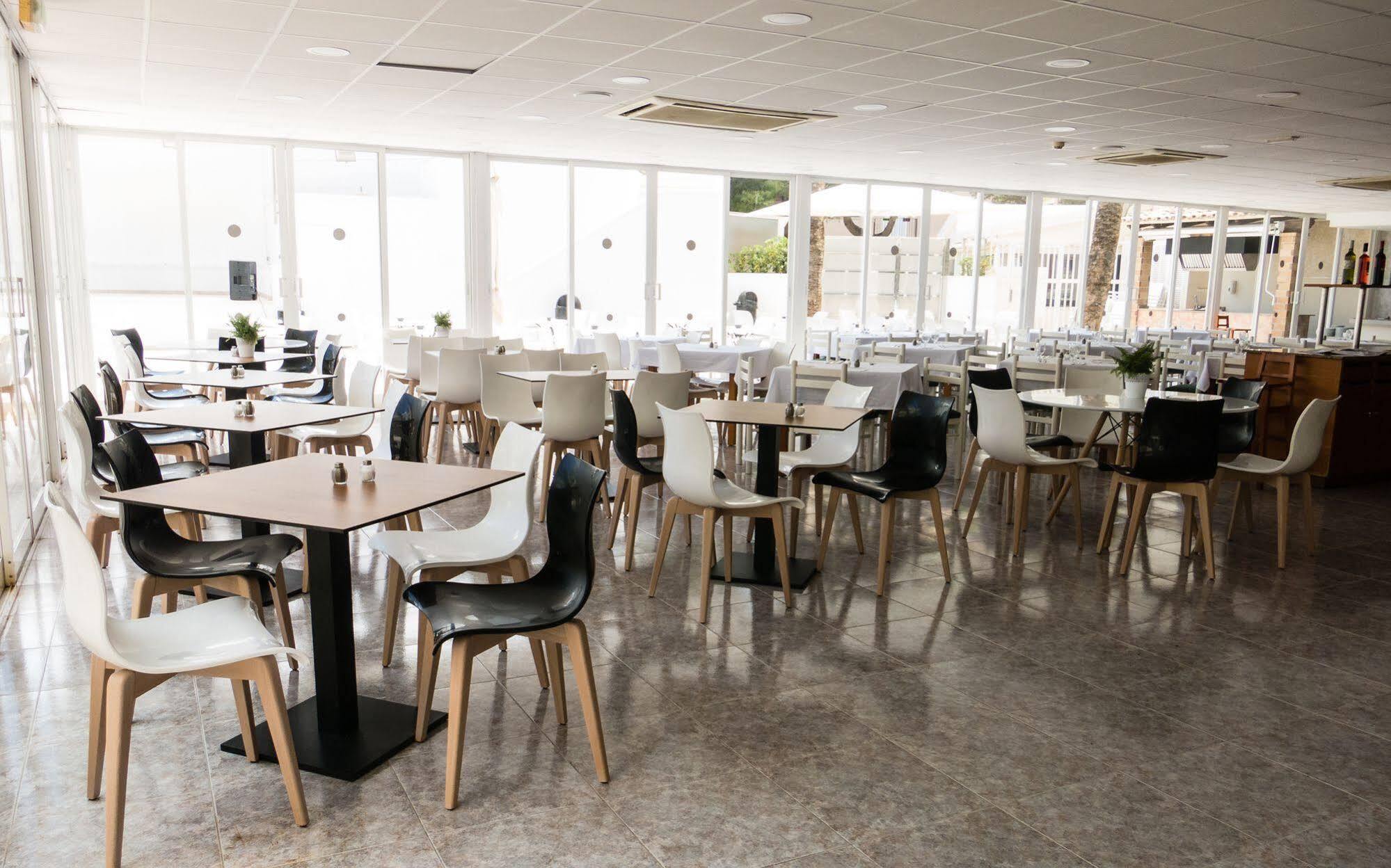 Hotel Globales Cala Bona