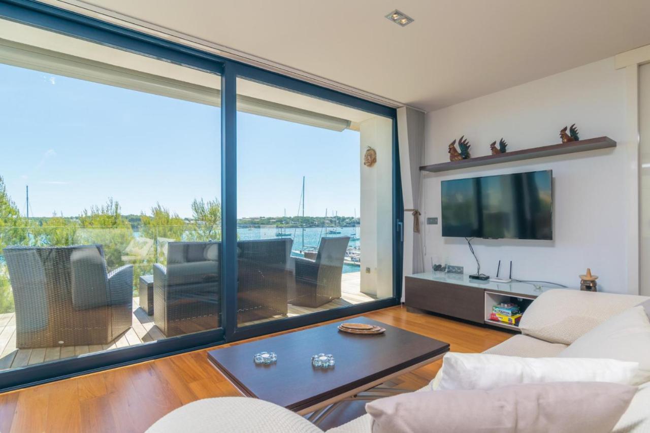 Llevant Apartamento *