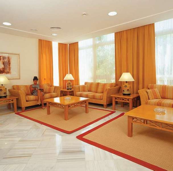 Protur Floriana 3* Sup Aparthotel Cala Bona (Mallorca)