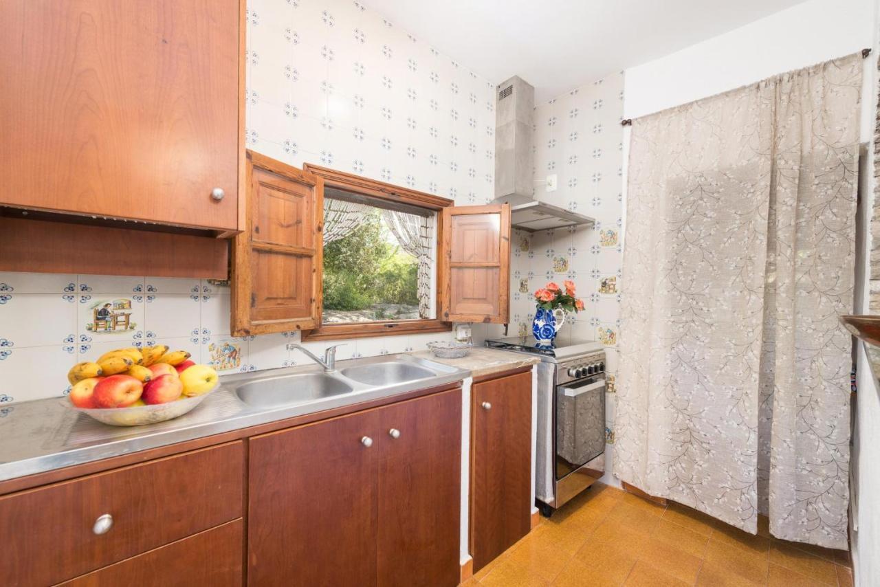 Company Villa Campanet