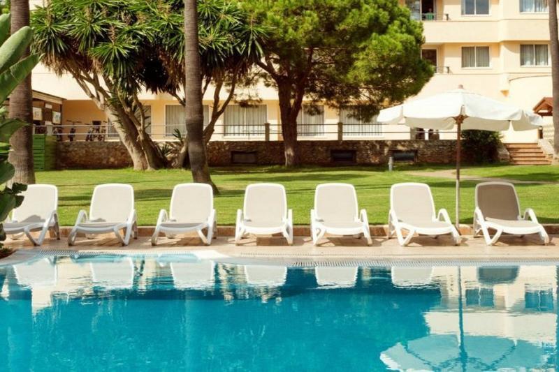 Tropicana Hotel 4*