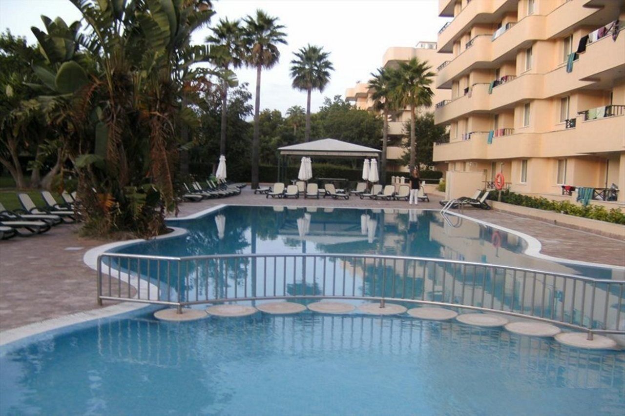 Tropicana Hotel 4*