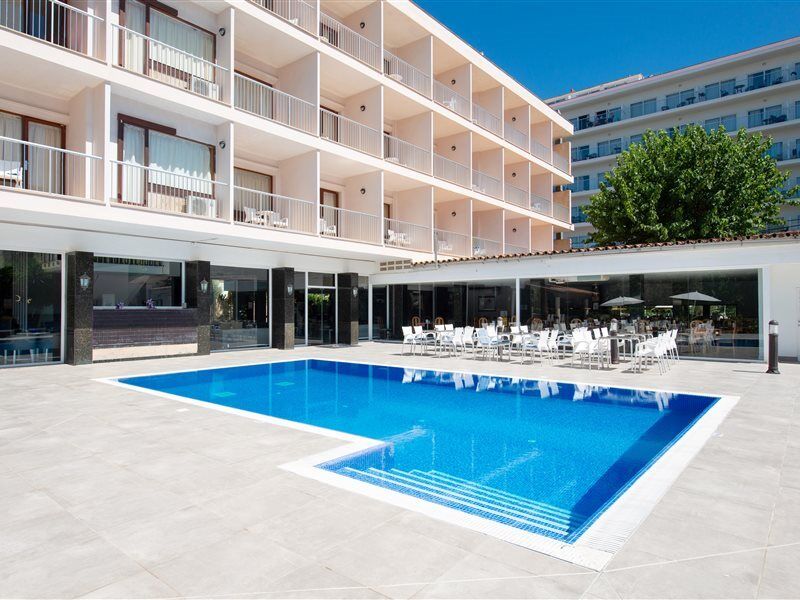 Hotel Nura Condor 3*