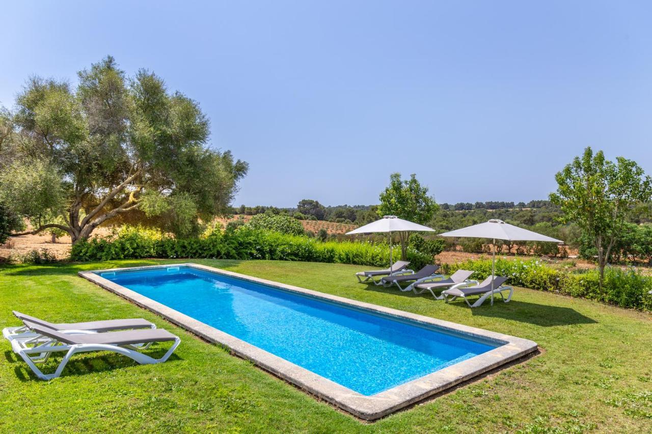 Son Blat Villa *