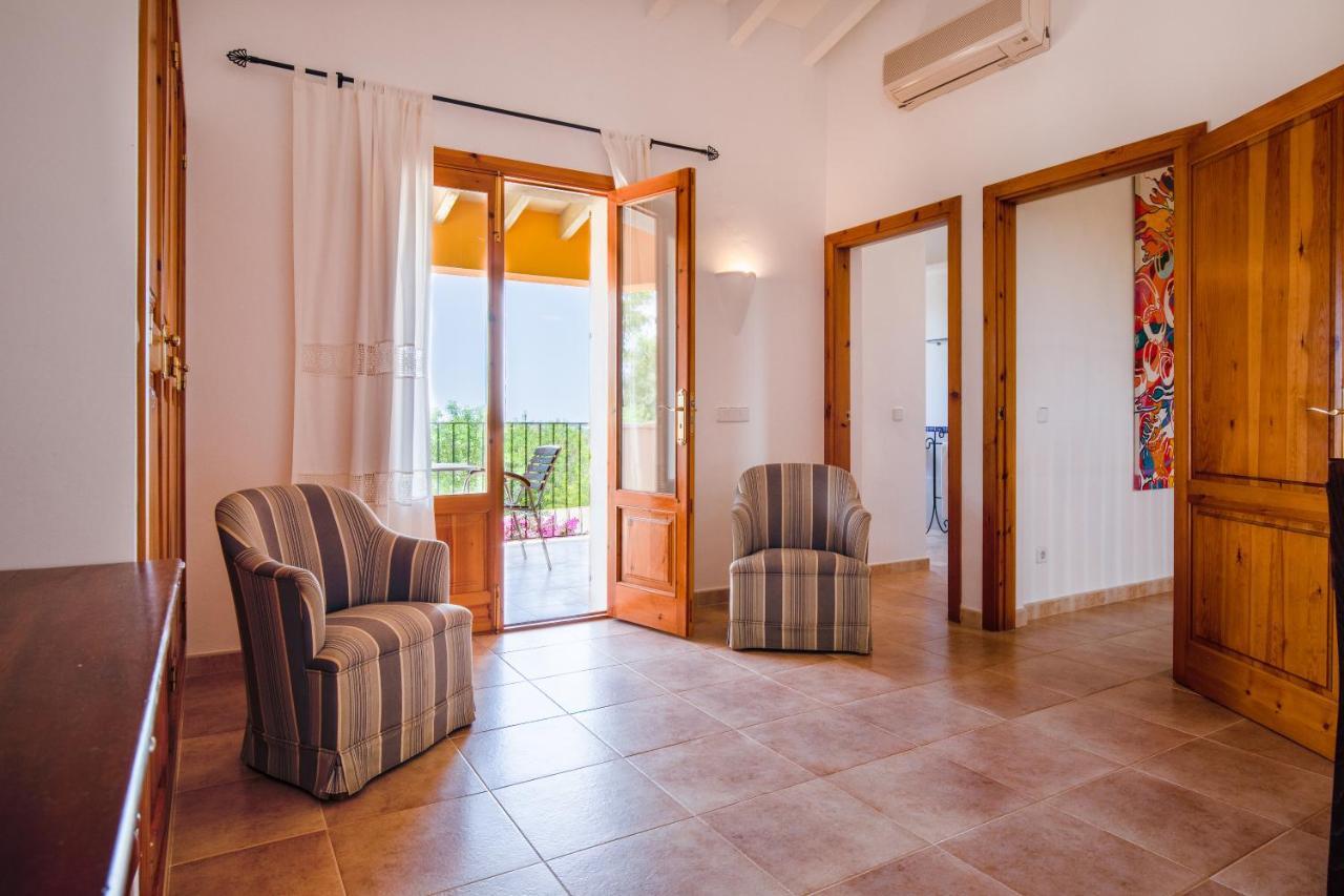 Parra Villa *