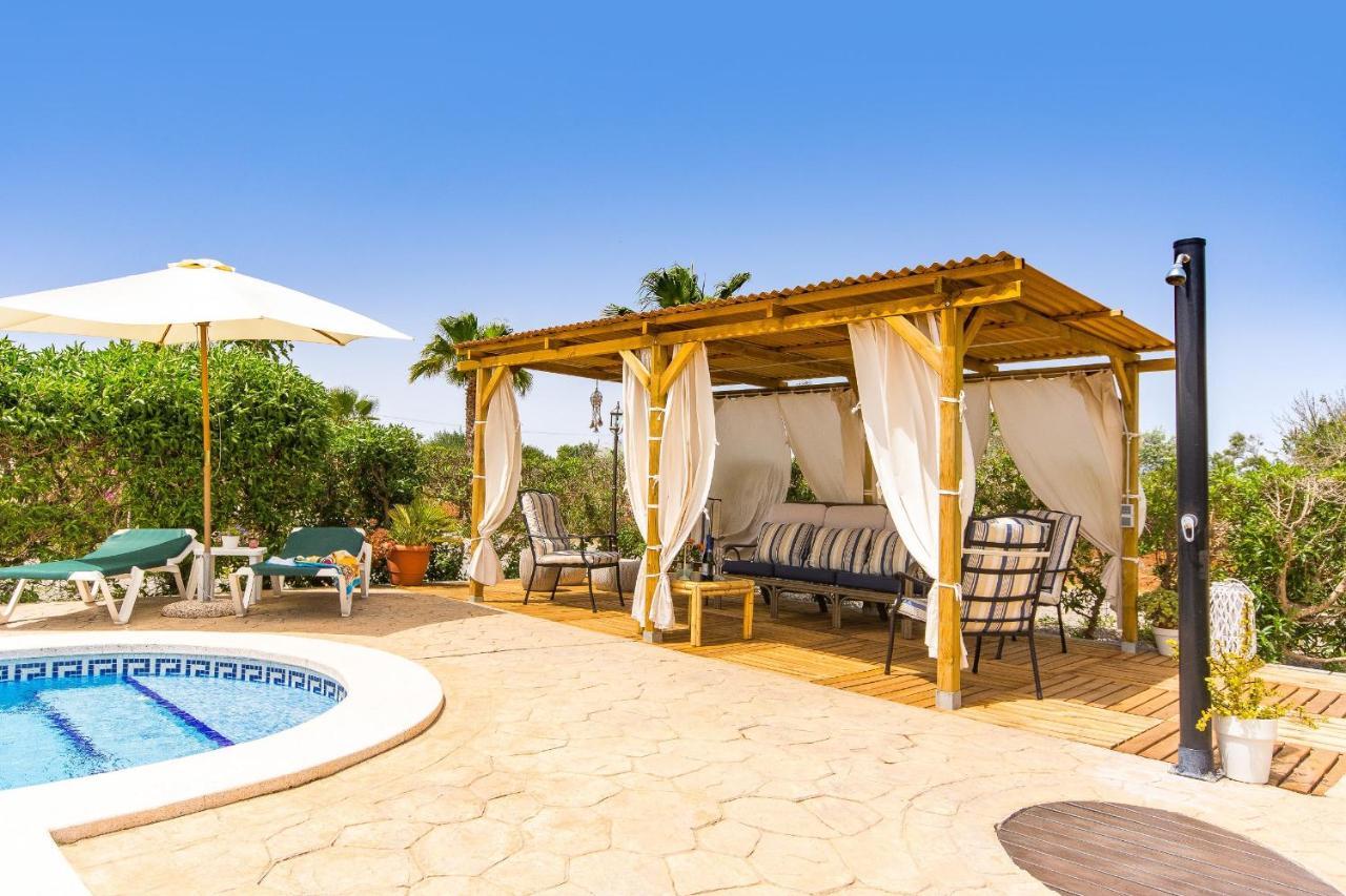 Cocou Villa *