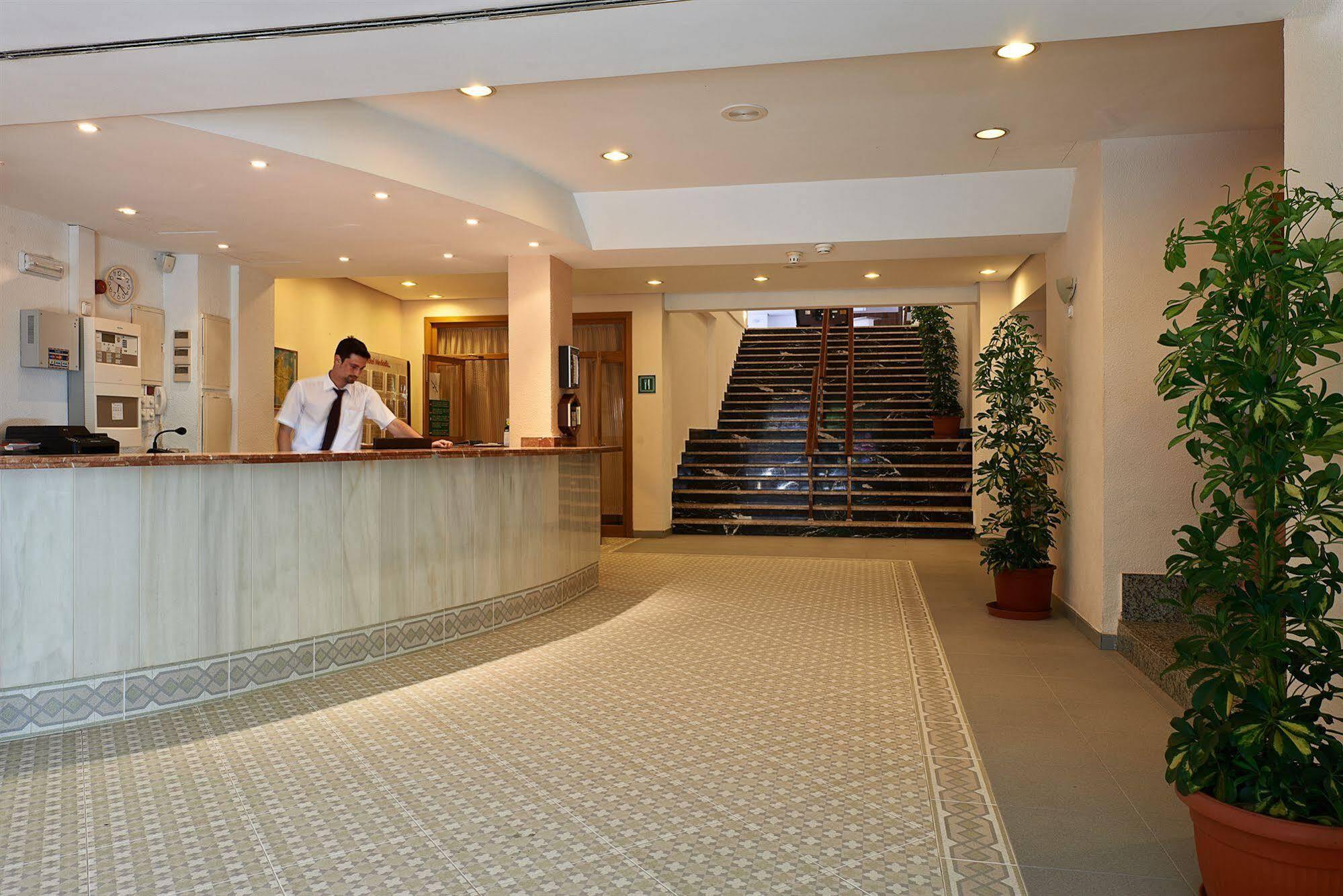 Blue Sea Mediodia Hotel