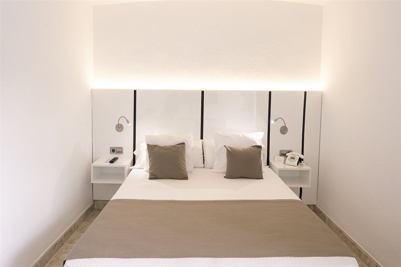 Thb El Cid - Adults Only