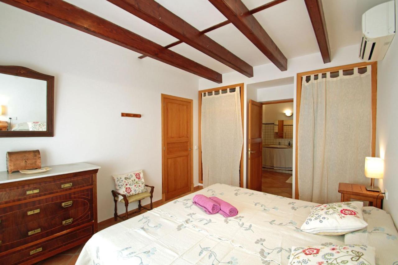 Finca Es Revellar Villa *