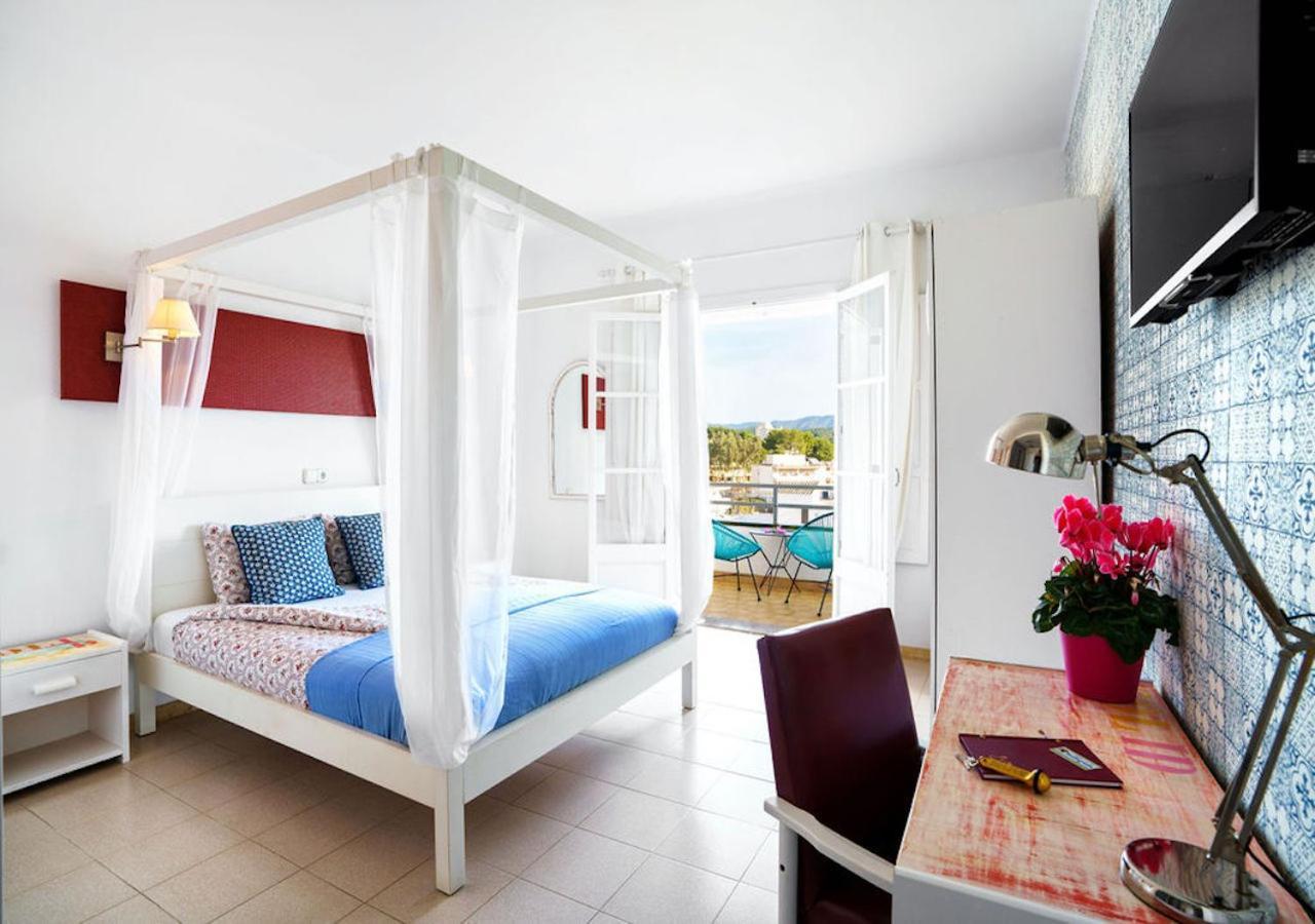 Bella Colina I Vintage 1953 Hotel