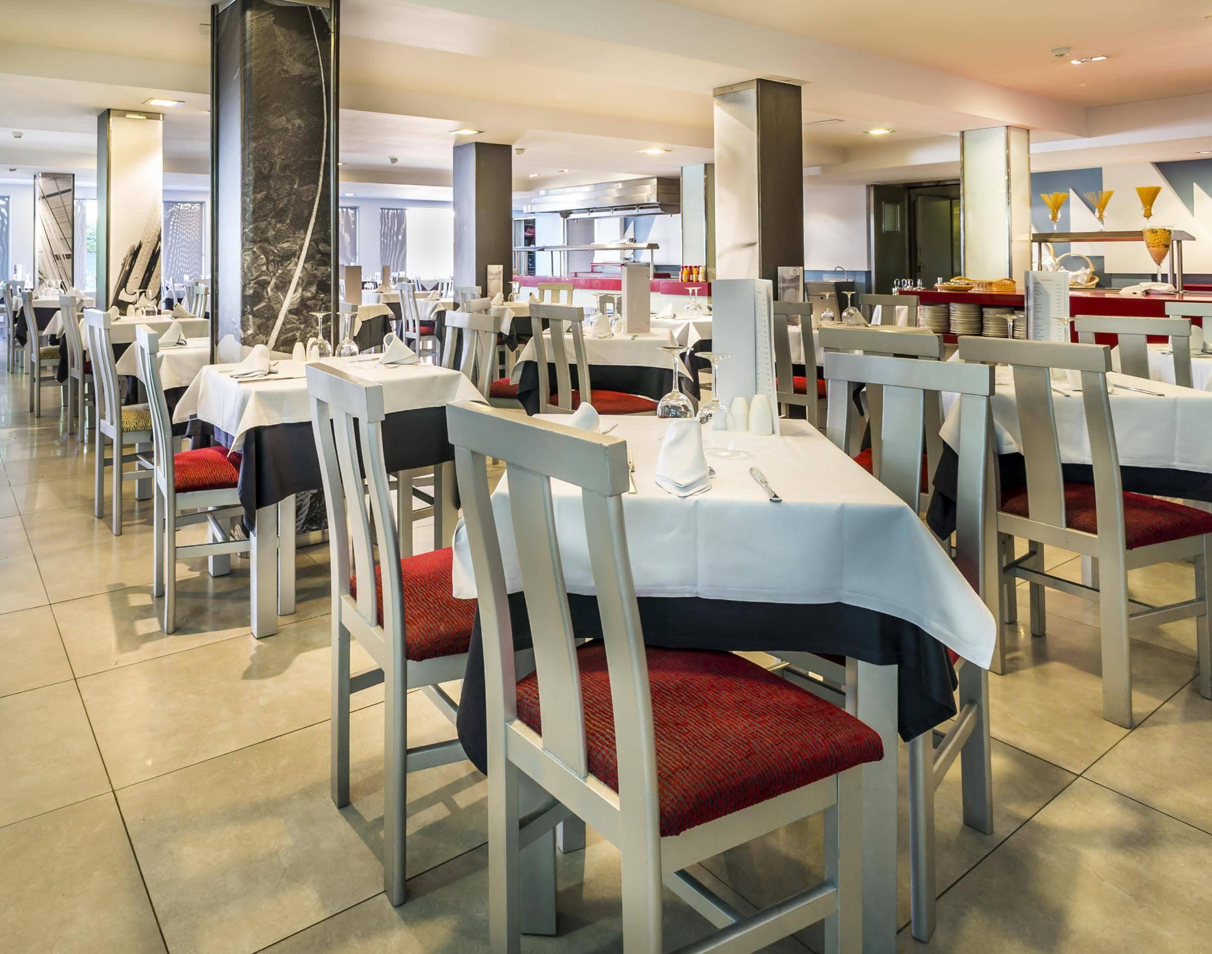 Nautic & Hotel