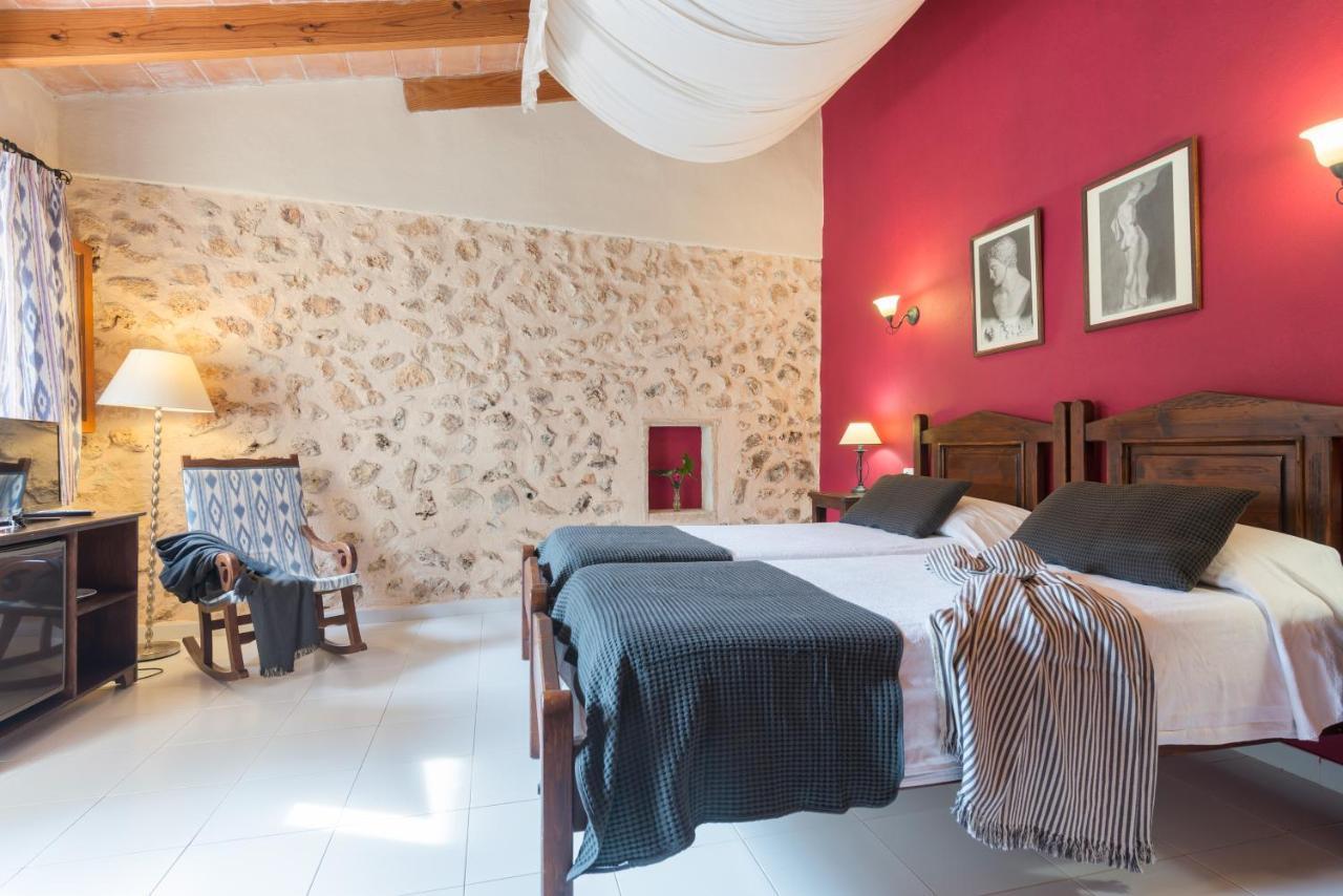 Petit Rural Son Jorda Country house *