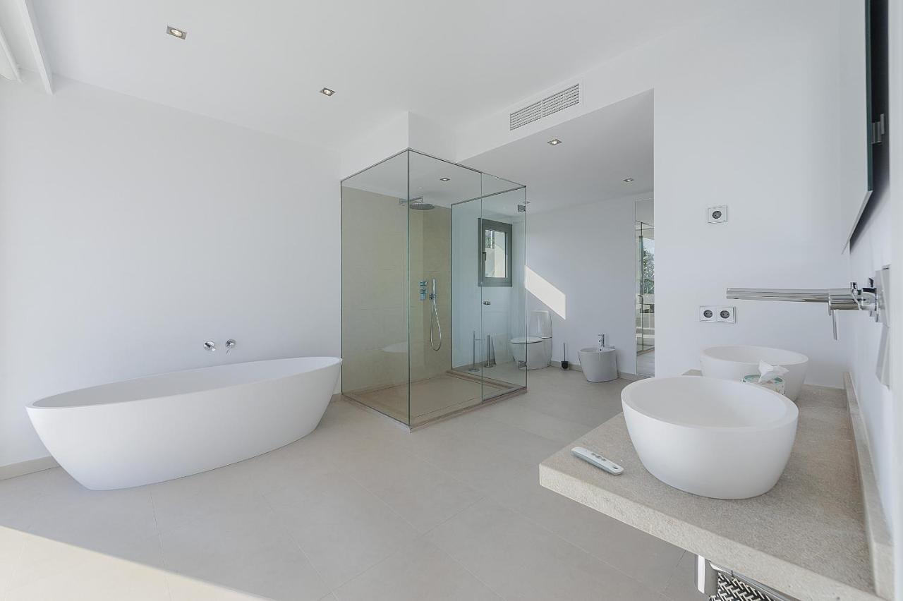 Luxury Phoenix *