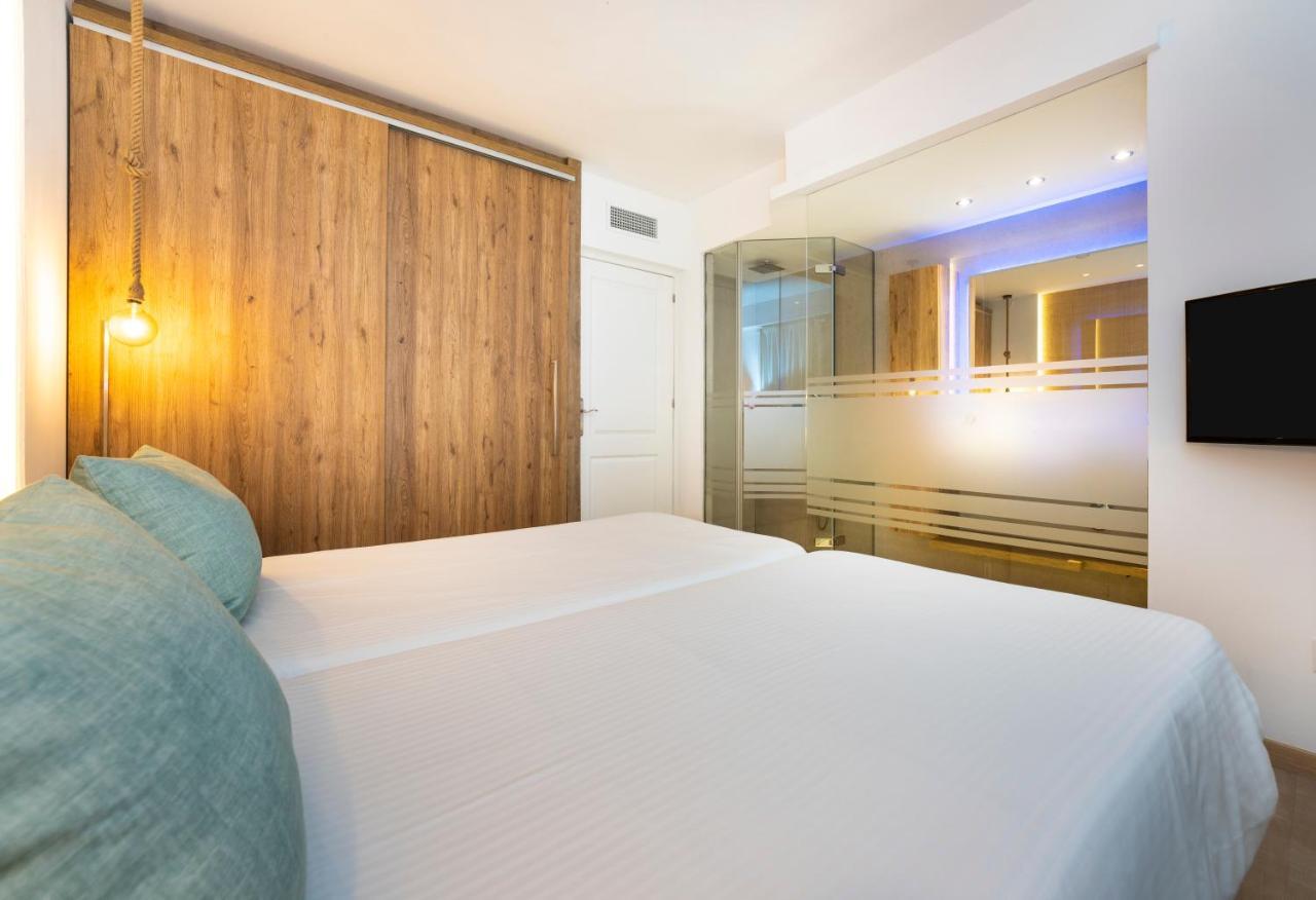 Aparthotel S'olivera