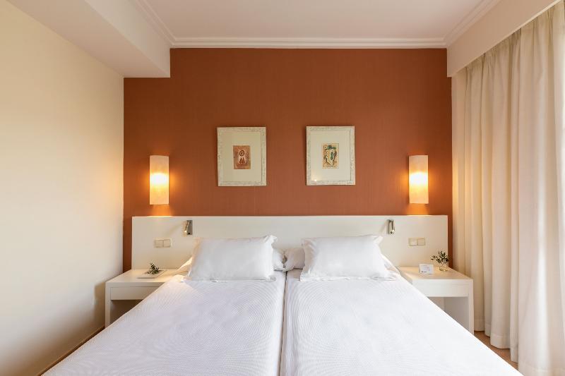 Apartahotel Hm Mar Blau 4*