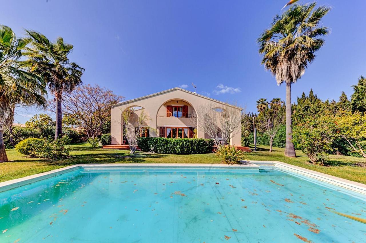 Casa De Arcos *