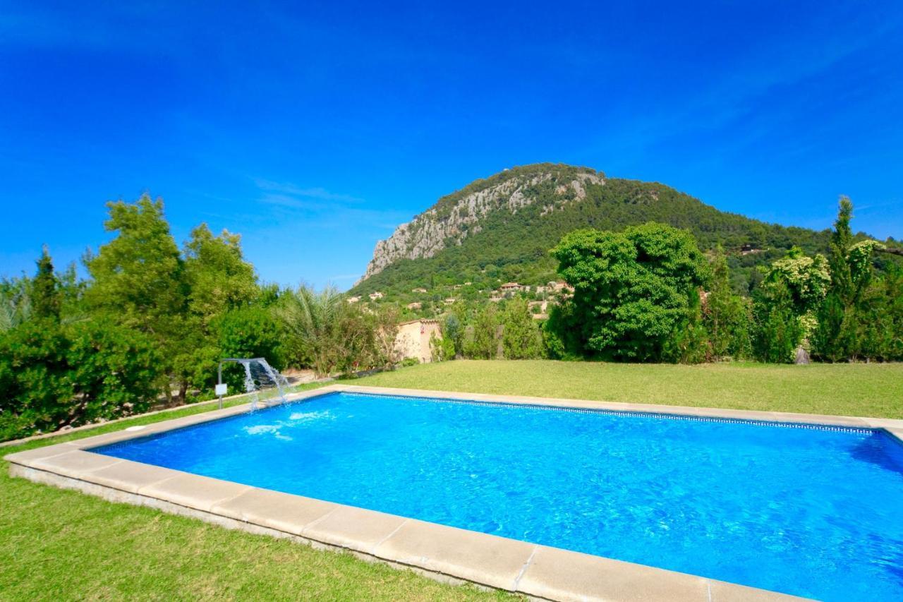 Villa Colom *