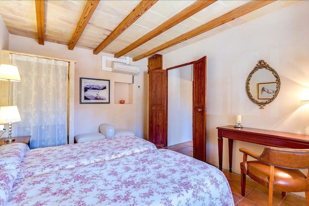 Puri Costitx (Mallorca)