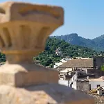 Juma Historic Hotel