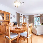 Villa Anecs