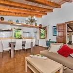 Villa Moreno