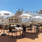 Hostal Doris - Adults Only