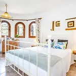 Apartment Oasis Cala Santanyi With Shared Pool