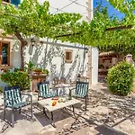 Villa Frares