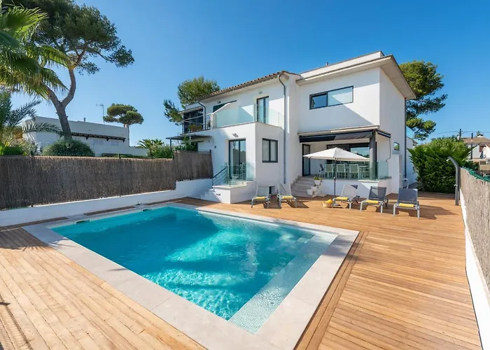 Villa Casa Marian For 8 With Swimming Pool, Garden And Close To Beach