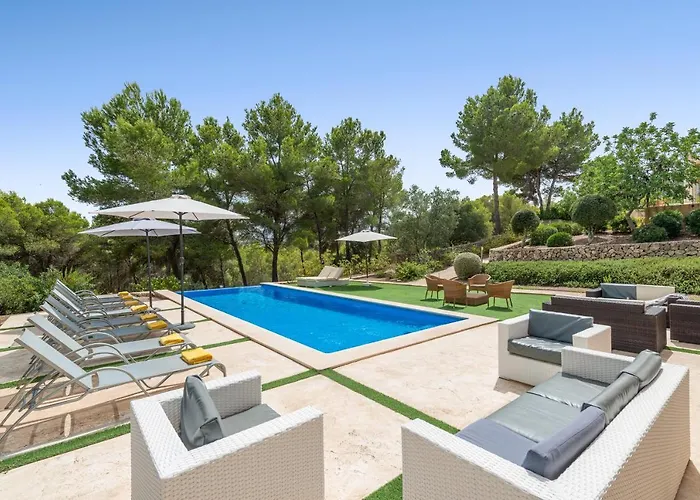 Villa De Lujo Entre Pinos