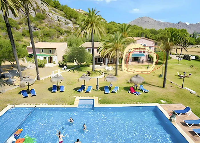 Comfortable Apartment In Pollenca With Shared Pool