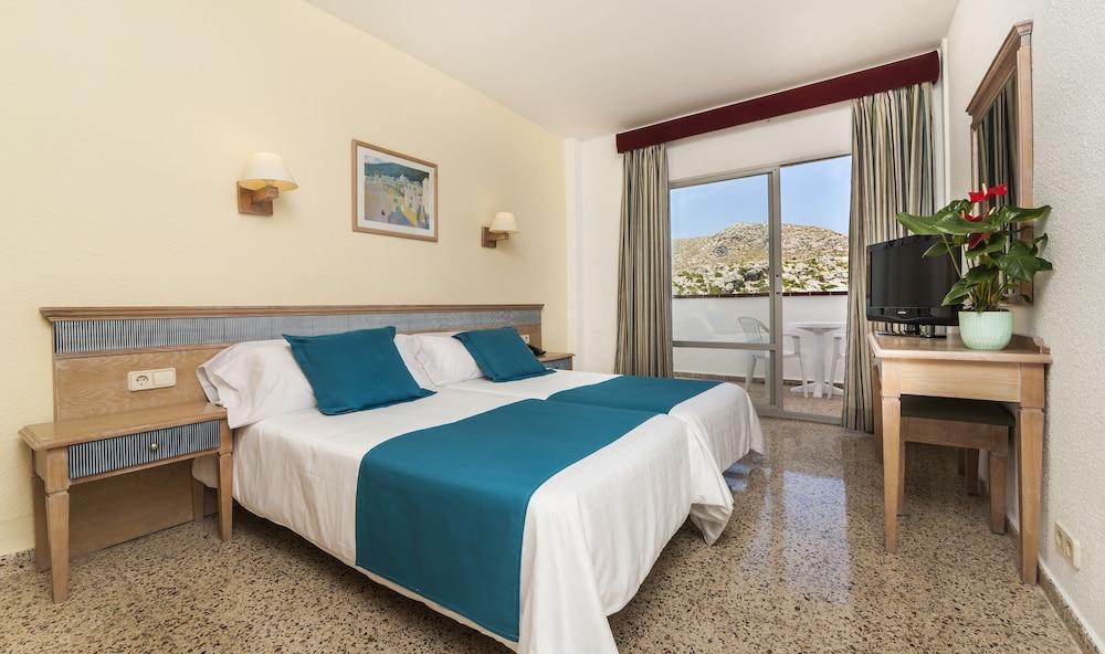 Hotel Globales Simar 3*